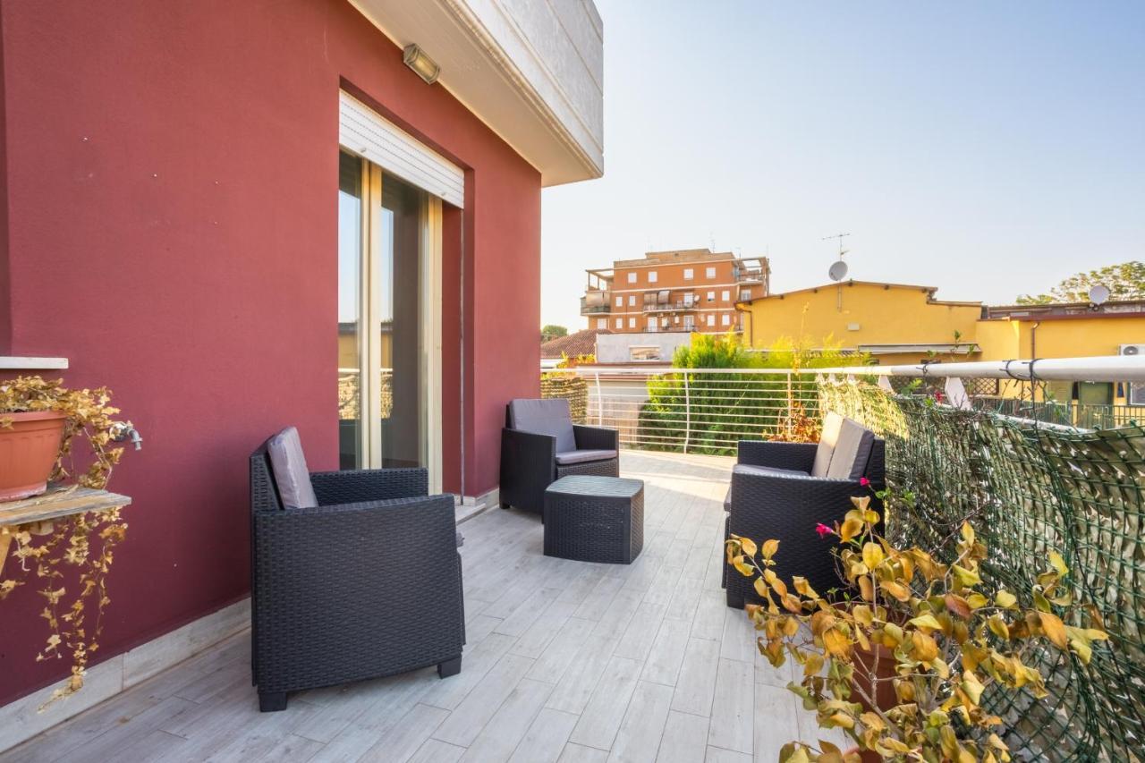 Urban Retreat -Private Parking+Terrace Leilighet Roma Eksteriør bilde