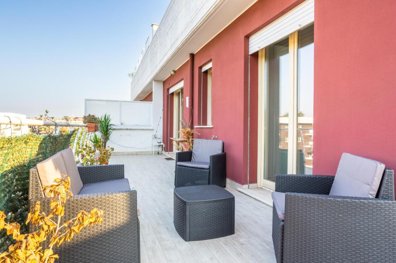 Urban Retreat -Private Parking+Terrace Leilighet Roma Eksteriør bilde